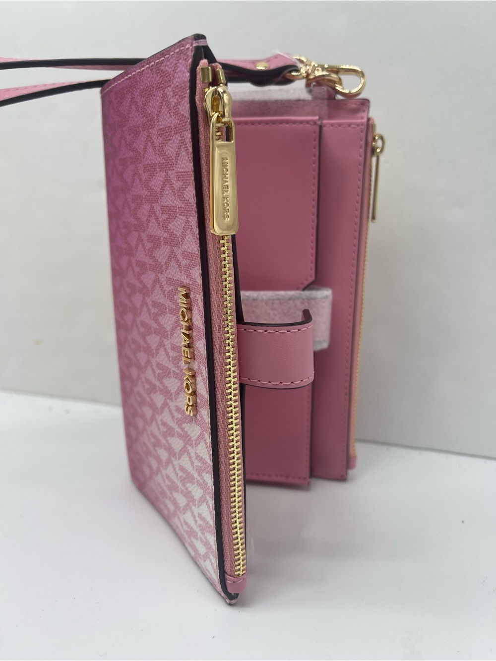 Michael Kors Jet Set Lg Double Zip Ombré Sign Logo Wristlet Wallet Carnation 
NW - Picture 11 of 16